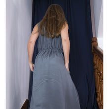 Charger l'image dans la galerie, Robe Cobée LONGUE - Soie Gris perle