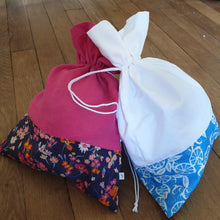 Charger l'image dans la galerie, Grande pochette à cordon