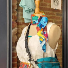 Charger l'image dans la galerie, Foulard carré