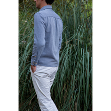 Charger l'image dans la galerie, Chemise h. Hoya - Mini chevron de coton bio Marine & Blanc