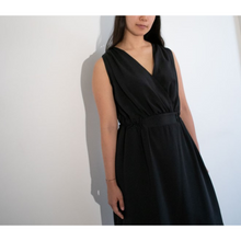 Charger l'image dans la galerie, Robe Cobée LONGUE - Soie Noire