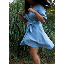 Charger l'image dans la galerie, Robe Anémone COURTE - Chambray de coton bio Ciel
