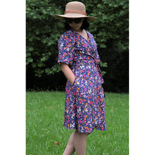 Charger l'image dans la galerie, Robe Anémone COURTE - Lyocell Nuit fleurie