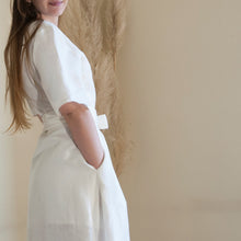 Charger l'image dans la galerie, Robe Anémone LONGUE - Lin Blanc cassé