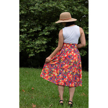 Charger l'image dans la galerie, Jupe Cosmos - Lyocell Plaine ruby